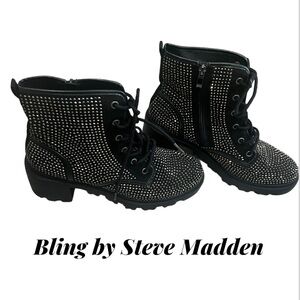Steve Madden black bling combat boots! Great for holidays no flaws ❗️NWOT